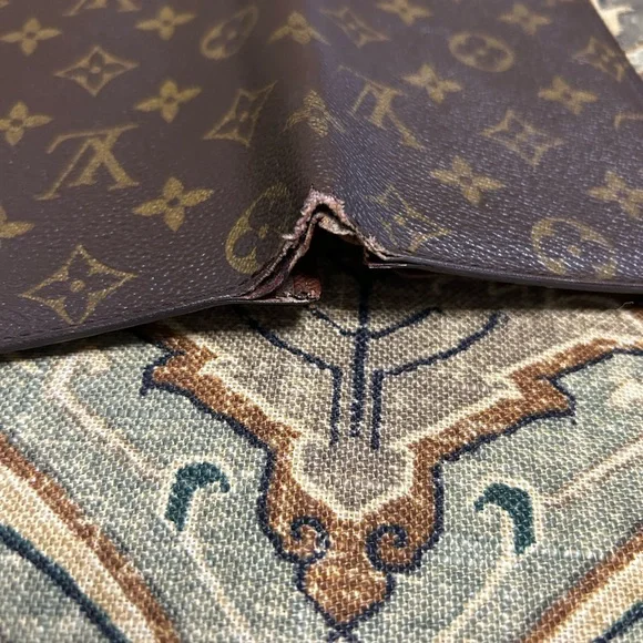 Louis Vuitton Brown Monogram Card Holder - Picture 5 of 6